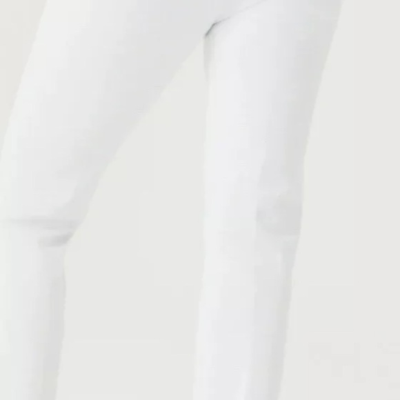 SPANX On-the-Go Ankle Slim Straight Pant White Ultimate Opacity Technology - Picture 6 of 8